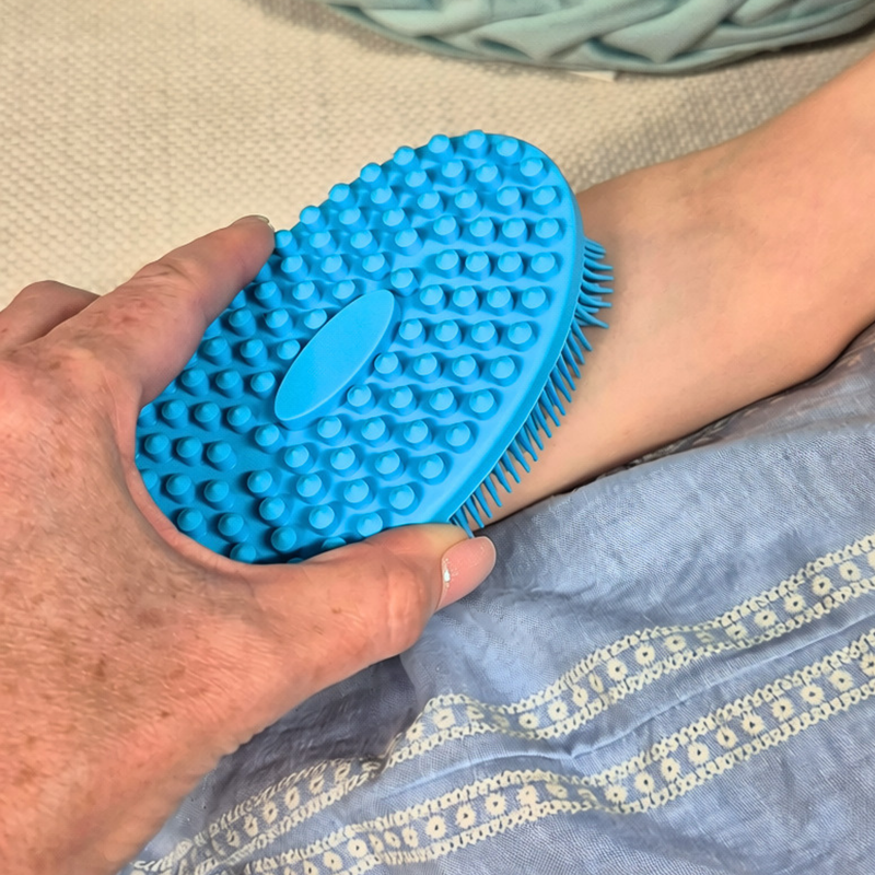 Tactile Sensory Brush for Calming Kids (Blue)